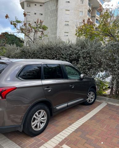 מודעת רכב מיצובישי אאוטלנדר