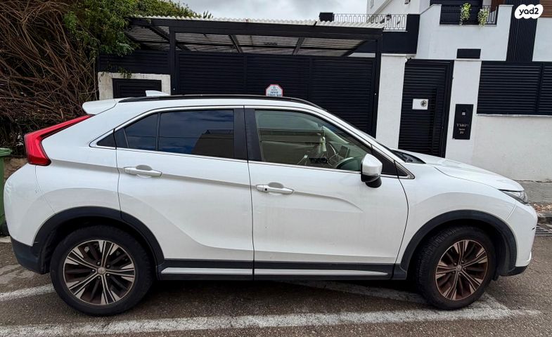 מודעת רכב מיצובישי אקליפס קרוס