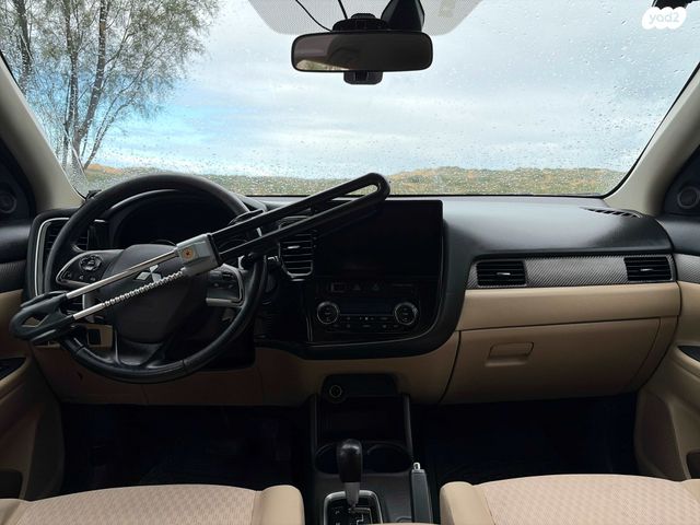 מודעת רכב מיצובישי אאוטלנדר