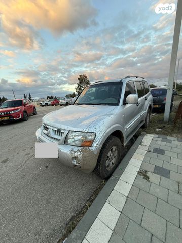 מיצובישי פג'רו