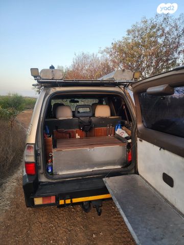 טויוטה לנד קרוזר