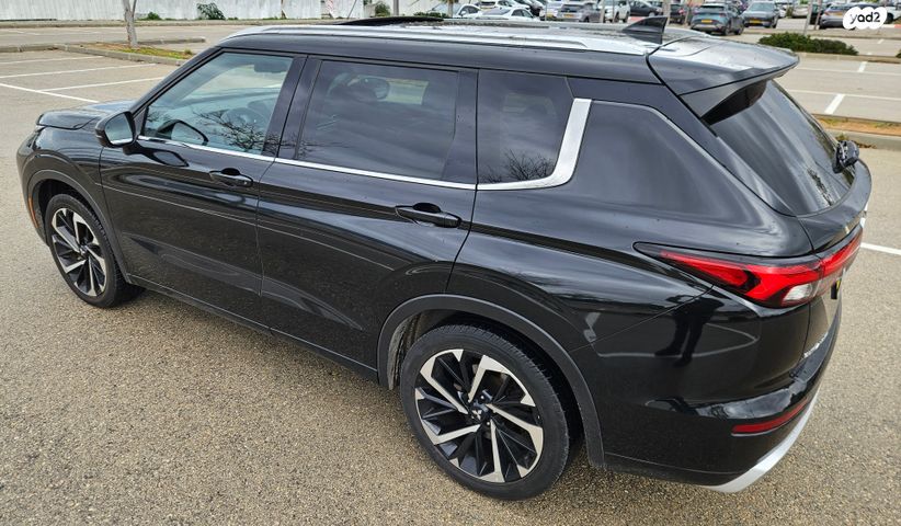 מיצובישי אאוטלנדר