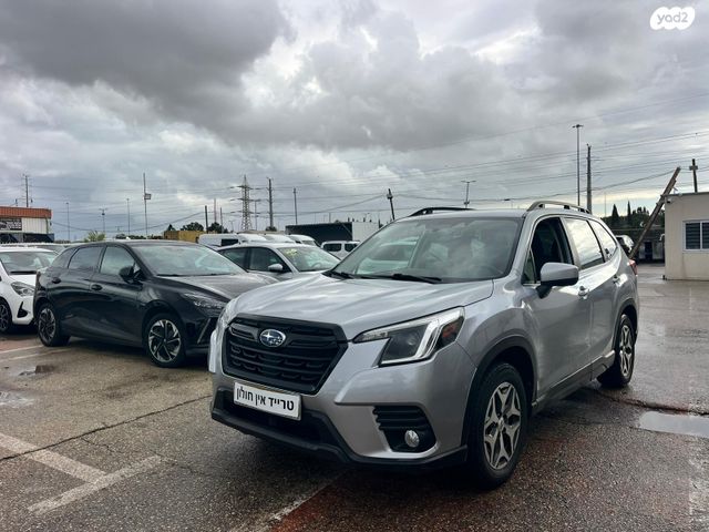 סובארו פורסטר