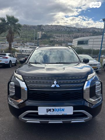 מודעת רכב מיצובישי אאוטלנדר 1