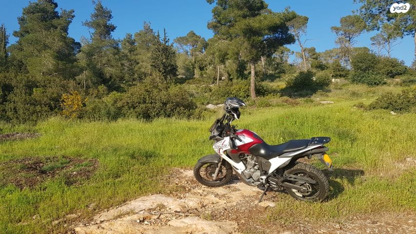 הונדה טרנסאלפ 700