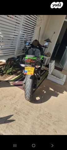 קאוואסאקי נינג'ה 400