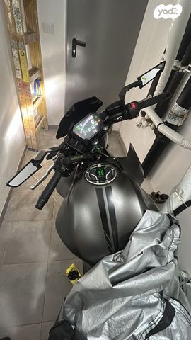 מודעת רכב קאוואסאקי Z650