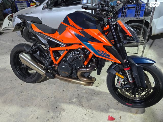 מודעת רכב KTM Naked Super Duke 1290R