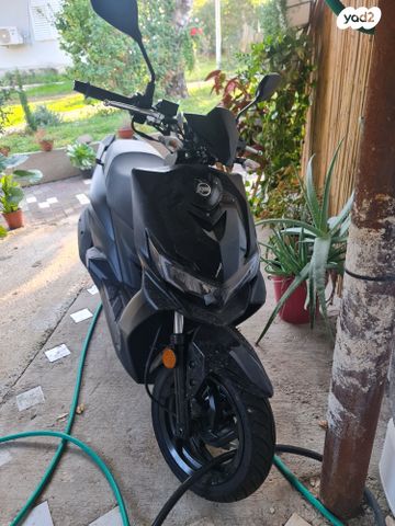 סאן יאנג Jet 4 RX