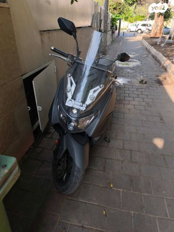 מודעת רכב סאן יאנג מקסים 400