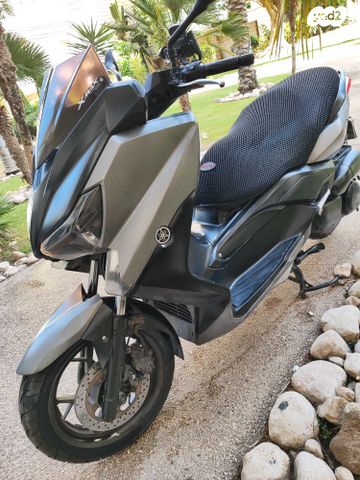 ימאהה X-Max 250