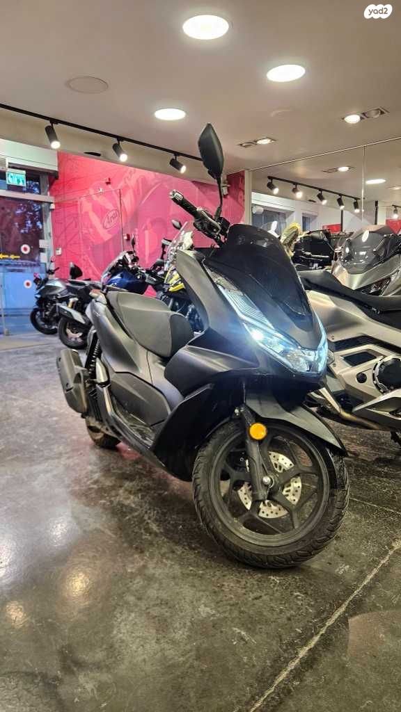 הונדה PCX 125