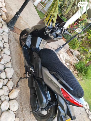 ימאהה X-Max 250