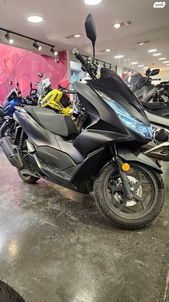 מודעת רכב הונדה PCX 125