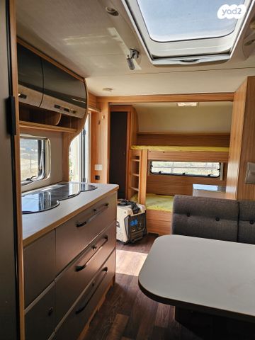 מודעת רכב נגרר (קראוון נגרר)