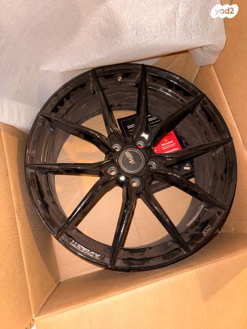 feedItemObj.data.row_1