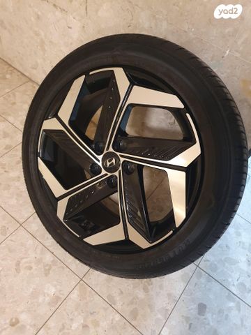 feedItemObj.data.row_1