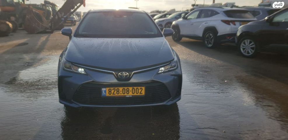מודעת רכב טויוטה קורולה