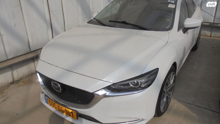 מודעת רכב מאזדה 6