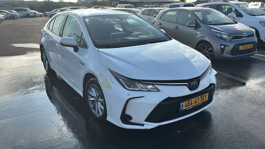 מודעת רכב טויוטה קורולה