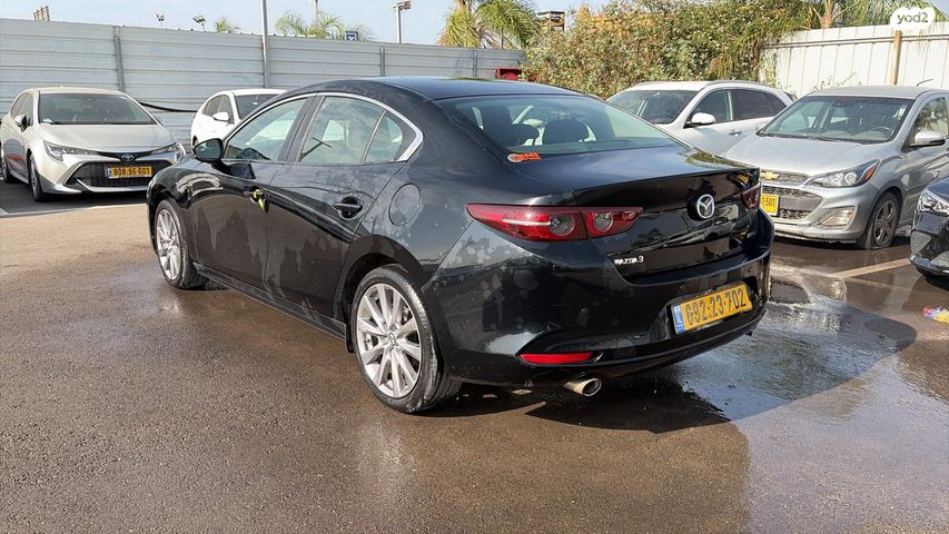 מודעת רכב מאזדה 3 2