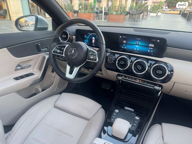 מרצדס-בנץ CLA