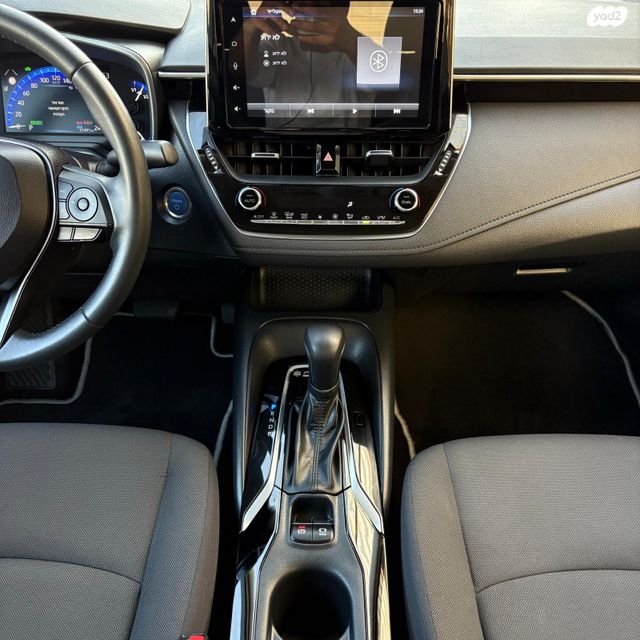 טויוטה קורולה