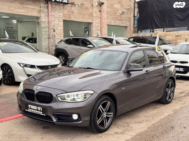 מודעת רכב ב מ וו סדרה 1