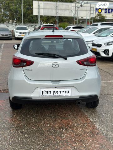 מודעת רכב מאזדה 2 1
