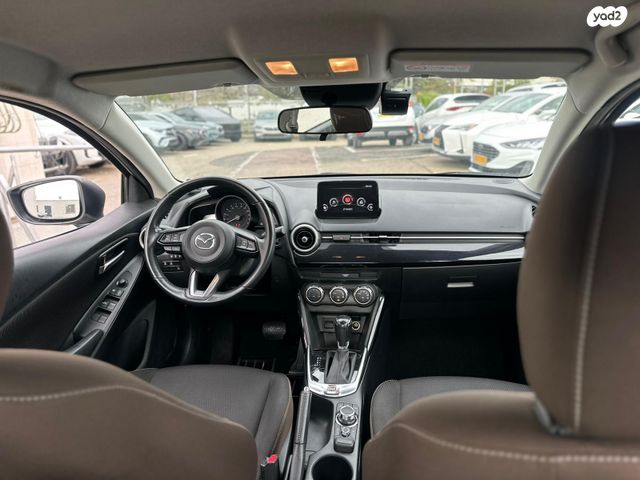 מודעת רכב מאזדה 2 2