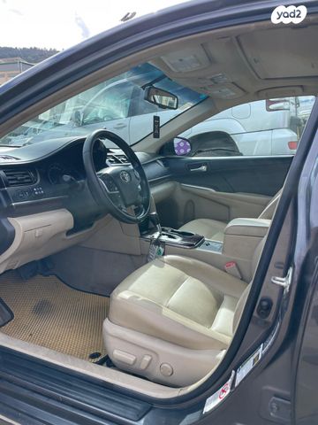 טויוטה קאמרי