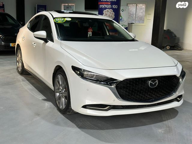 מאזדה 3