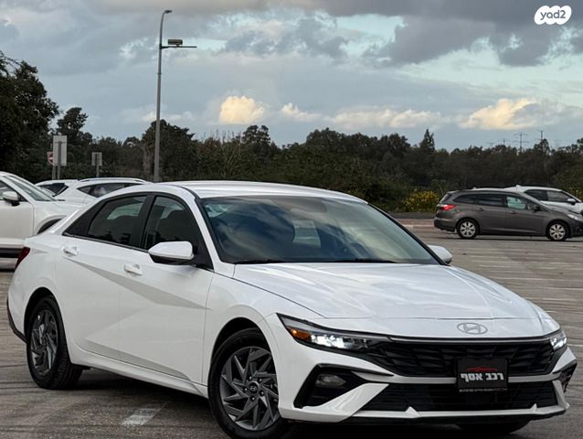 יונדאי אלנטרה