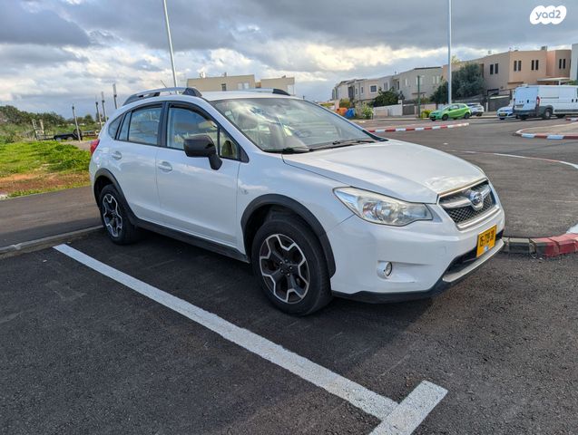 מודעת רכב סובארו XV