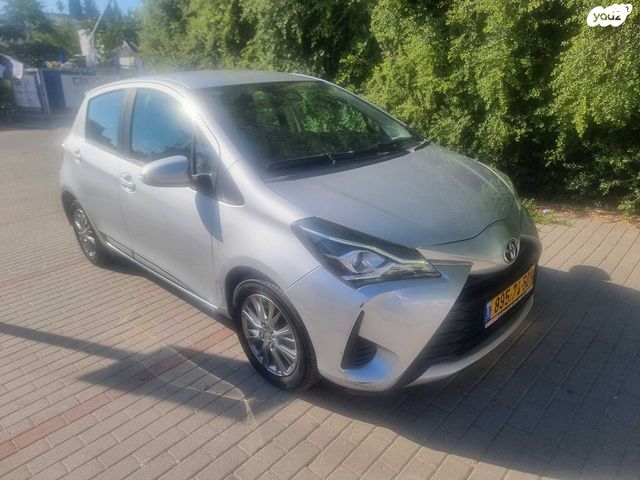 מודעת רכב טויוטה יאריס