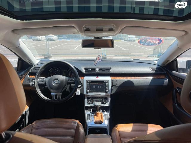 פולקסווגן פאסאט CC