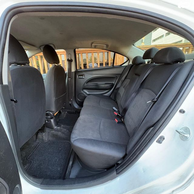 מיצובישי אטראז'