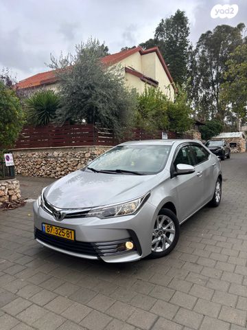 מודעת רכב טויוטה קורולה