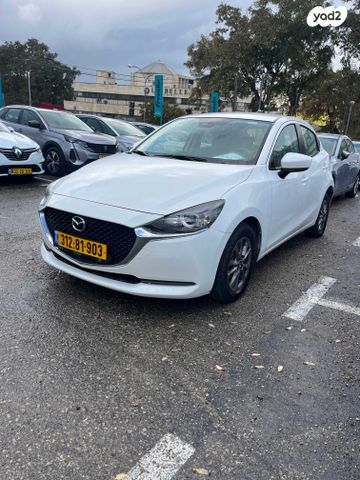 מודעת רכב מאזדה 2