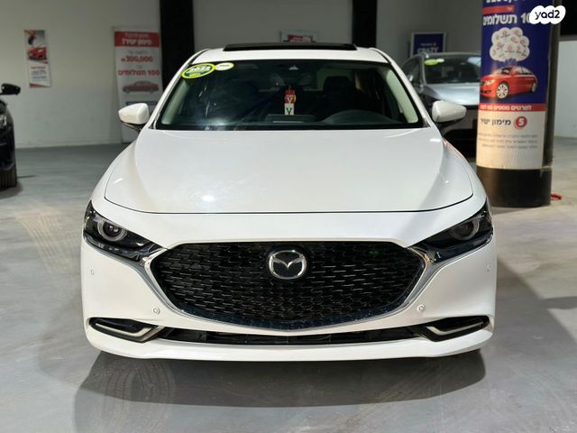 מאזדה 3