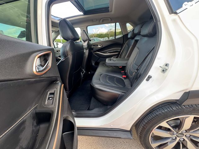 ג׳יי.איי.סי E-JS4