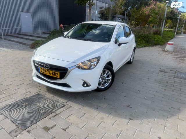 מודעת רכב מאזדה 2