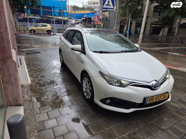 טויוטה אוריס