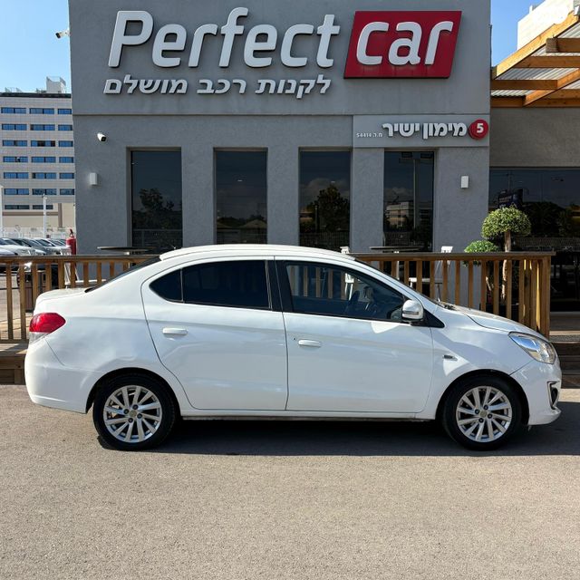 מיצובישי אטראז'