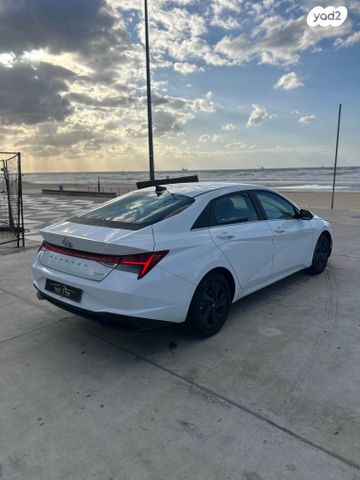 יונדאי אלנטרה