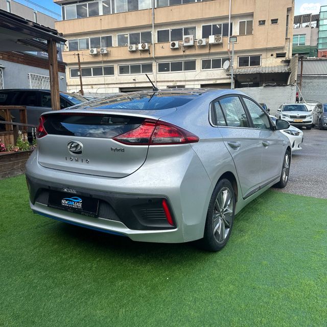 יונדאי איוניק