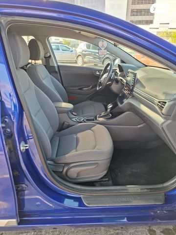 יונדאי איוניק