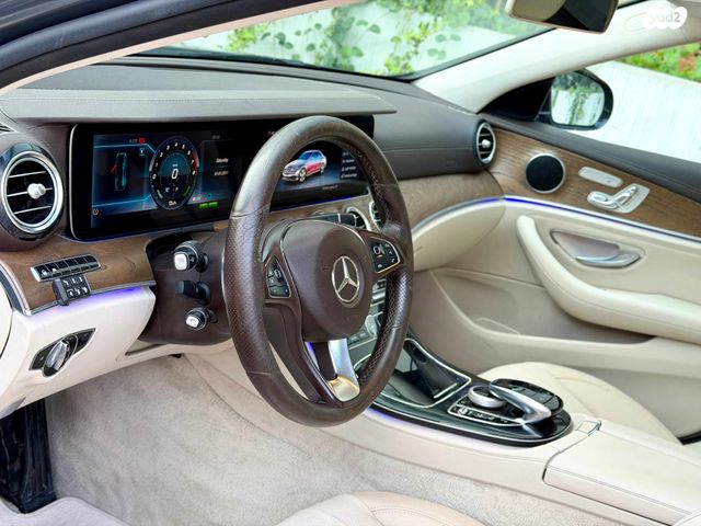 מרצדס-בנץ E-class