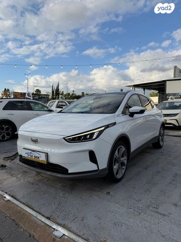 מודעת רכב ג׳ילי Geometry C