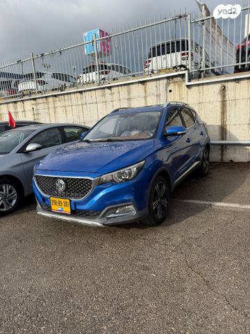 מודעת רכב אם ג'י ZS